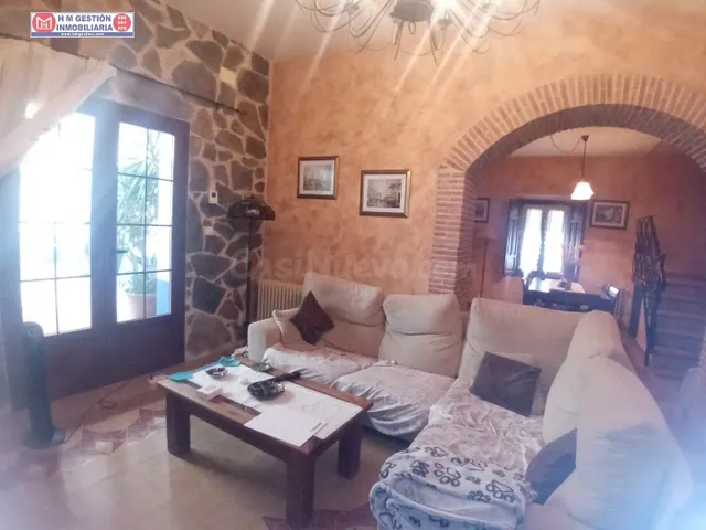 PRECIOSO CHALET CON 632 m/2 Y 15555 m/2 de parcela, IDEAL CA - foto 4