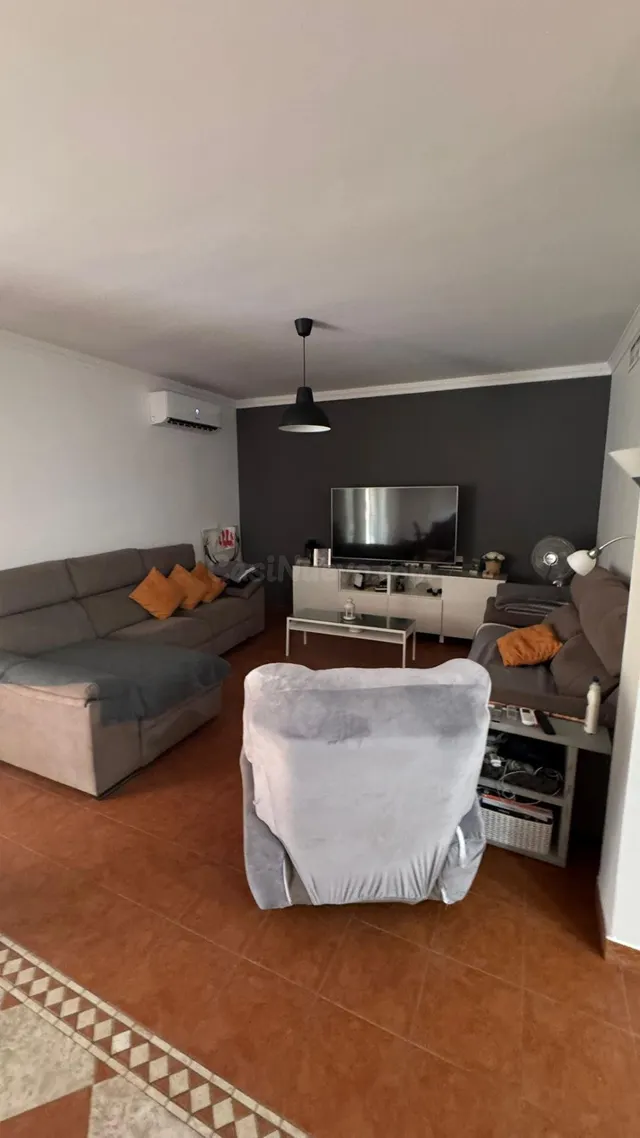 CHALET CON ENCANTO EN TERRENO RUSTICO — 5