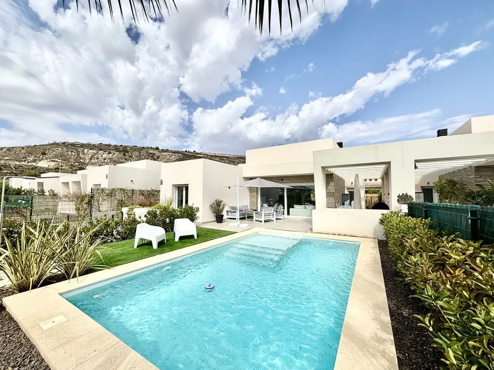 Villa 4 habitaciones 133m² en venta - Comunidad valenciana