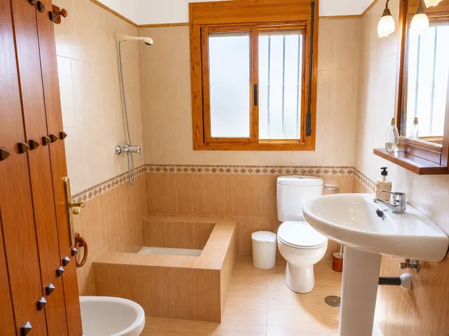 Preciosa casa con jardín en finca rústica — 25