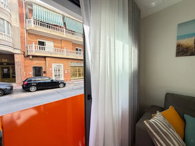 Apartamento 1 habitación 60m² en venta - Estacion de autobuses — 43