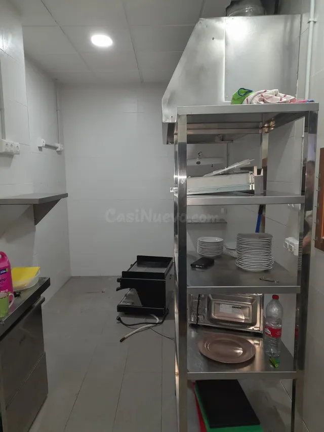 Venta de Local Comercial en Estepa. Negocio para empezar tu  - foto 5