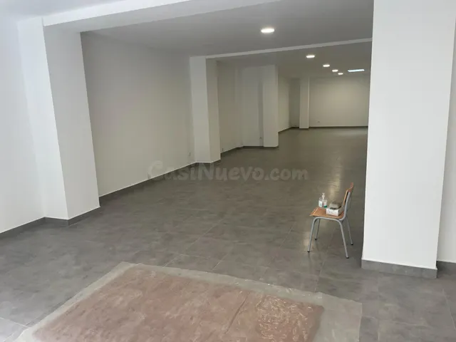 Local comercial 110m² en venta - Cotet - foto 2