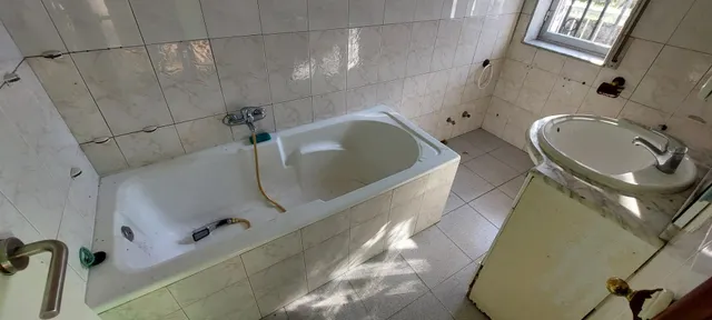 CASA DE 4 DORMITORIOS EN GANZO — 13