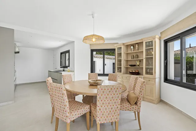 Chalet 4 habitaciones 247m² en venta - Marbella — 14