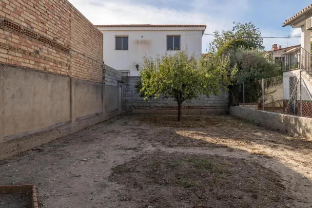 Casa 4 habitaciones 191m² en venta - Zona metropolitana — 35
