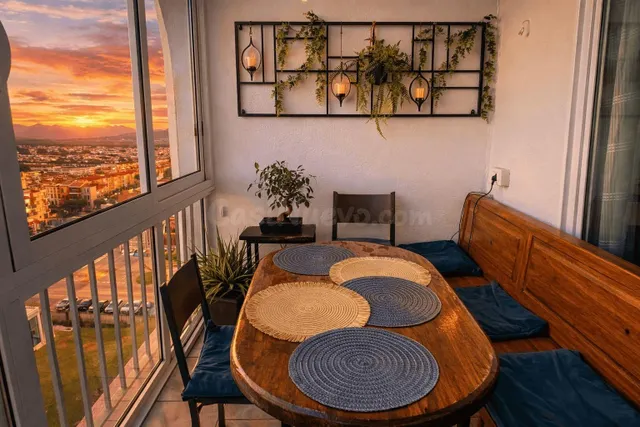 Apartamento en planta 12 con vistas al lago y montaña, 2 habitaciones y opción de parking en Delta Muga – — 2