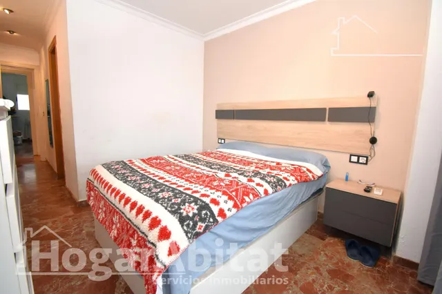 ¡Vistas panorámicas! Ático amplio y sofisticado con terraza y ascensor — 16