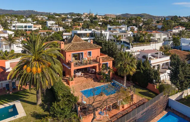 Chalet 3 habitaciones 368m² en venta - Marbella — 19
