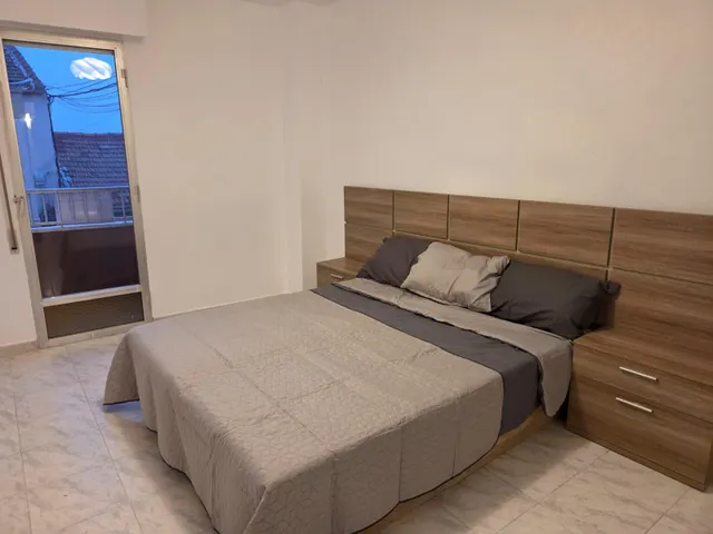 Céntrico apartamento reformado a tan solo 500m de la playa — 17