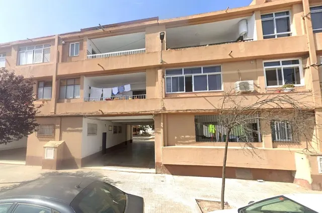 Se vende Piso ALQUILADO en barrio Torno El 13 Chiclana de la - foto 2