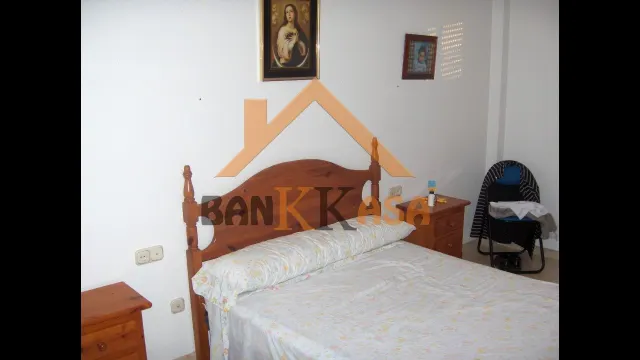 SE VENDE PISO EN EJIDO ZONA PABELLÓN — 7