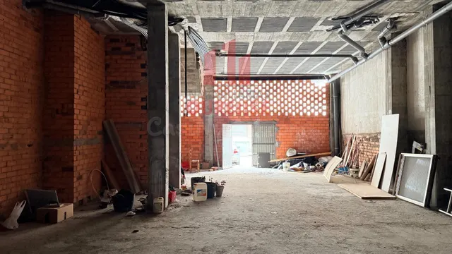 LOCAL COMERCIAL DE OBRA EN LA ZONA DE O COUTO - foto 4