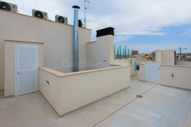 APARTAMENTO DE 2 DORMITORIOS 2 BAÑOS EN TORREVIEJA EN PLAYA DEL CURA — 24