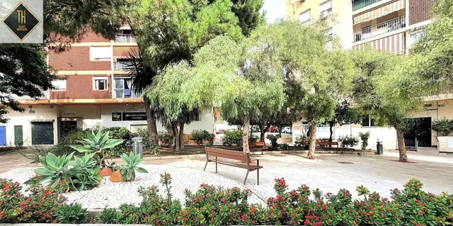 Piso en Teatinos, zona Atabal — 2