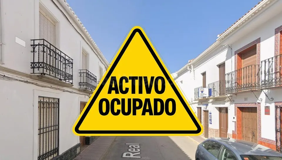CASA EN CUEVAS DEL BECERRO