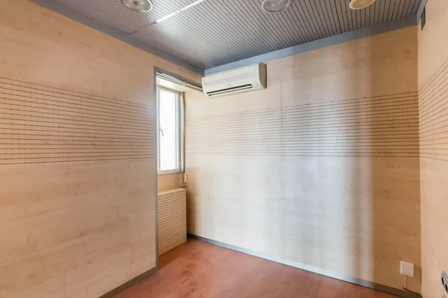 Amplio Piso en Venta en el Corazón de Murcia por €600,000 — 35
