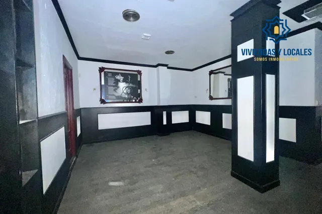 Local disponible con licencia de hostelería junto a Puentezuelas — 4