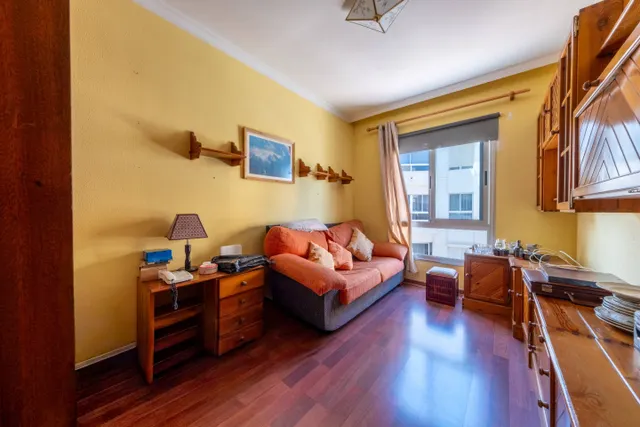 Piso en venta en zona Mesa y López — 25