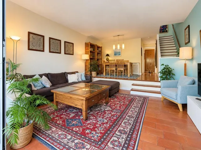 chalet pareado en urbanización cerrada en zona norte Pozuelo