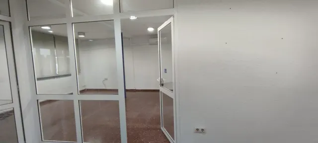 Oficina en alquiler en la calle Guimerà — 8