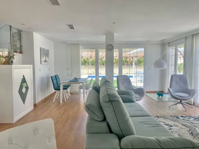 Villa 3 habitaciones 145m² en venta - Pla de cantal - foto 3