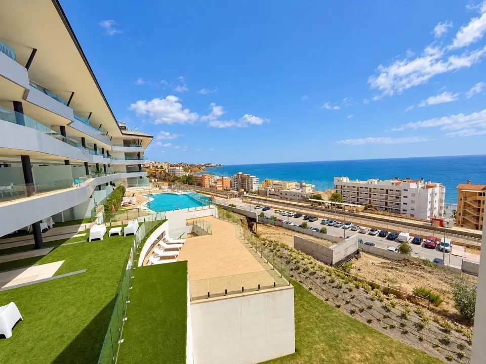 APARTAMENTO CON VISTAS AL MAR EN EL HIGUERÓN – CARVAJAL