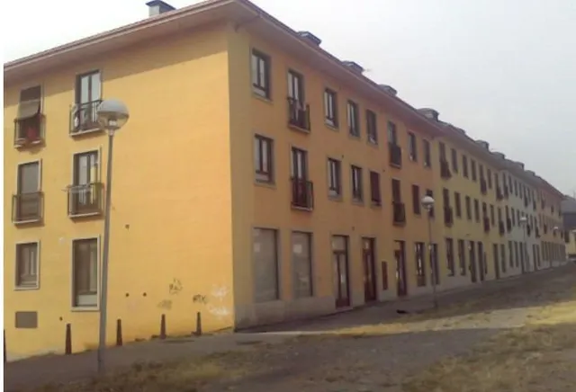 ESTUPENDO PISO EN ZONA ALTA DE PONFERRADA — 25
