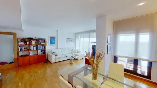 Piso en venta en Avenida del Mar — 7