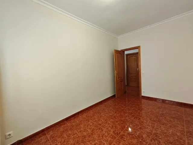 Amplio y Moderno Piso en Alcázar de San Juan - Ideal para Familias — 14