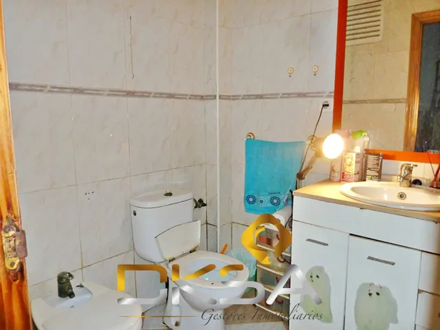 252 M2, 5 habitaciones Y TRES PLANTAS EN UNA TRANQUILA ZONA PEATONAL DE VILA-REAL — 7