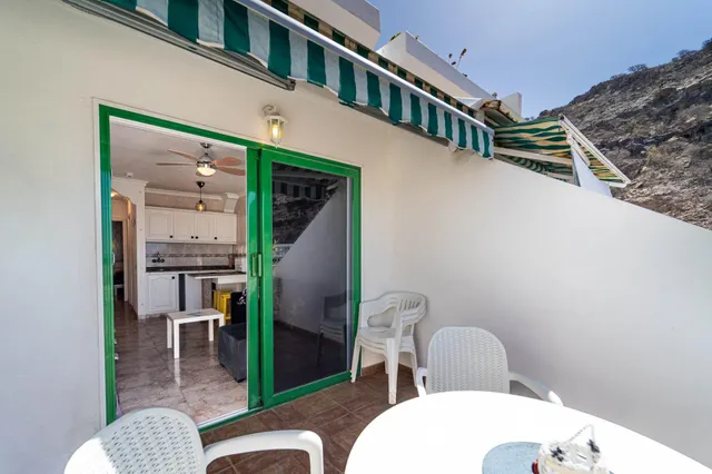 Acogedor apartamento con terraza y vistas al mar en el complejo Richmond — 8