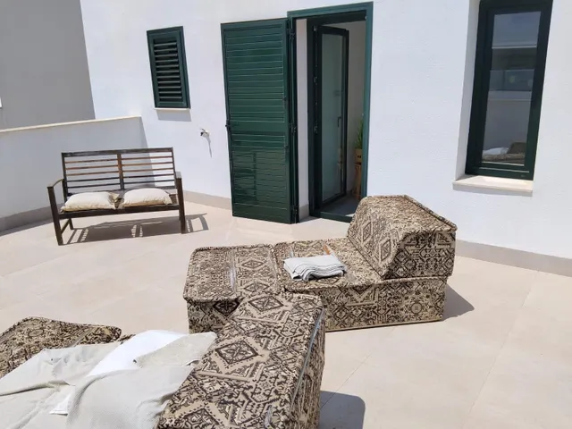 Gran oportunidad en Daya Nueva – villa independiente con piscina privada — 20