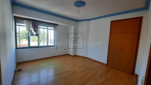 Piso de 3 habitaciones en Narón - foto 4