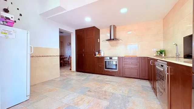 Elegància, Espai i Confort en una Casa Exclusiva a Can Font — 17