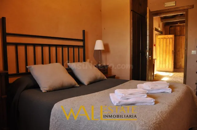 COMPLEJO RURAL EN EL CAMINO DE SANTIAGO: CASA RURAL Y ALBERG - foto 4