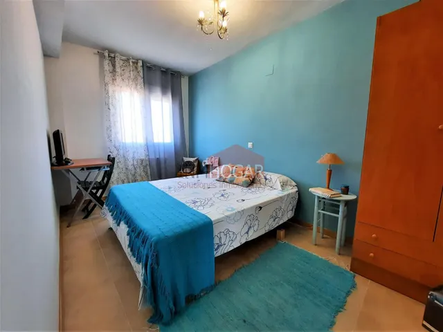 PISO EN VENTA EN NAVALUEGA, EN EL CENTRO DEL  PUEBLO — 28