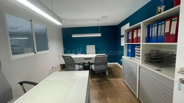 Local Comercial en Artés: Oportunidad de Negocio en Zona Cen - foto 5