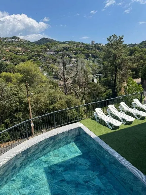 Chalet Independiente en Lloret de Mar — 2