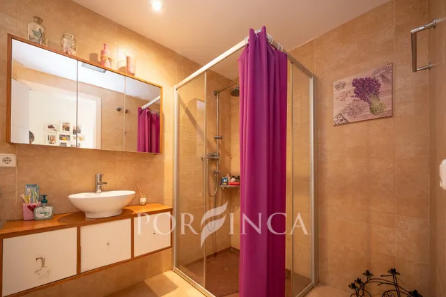 Encantadora villa con piscina y vistas panorámicas en Calonge Costa Brava — 33