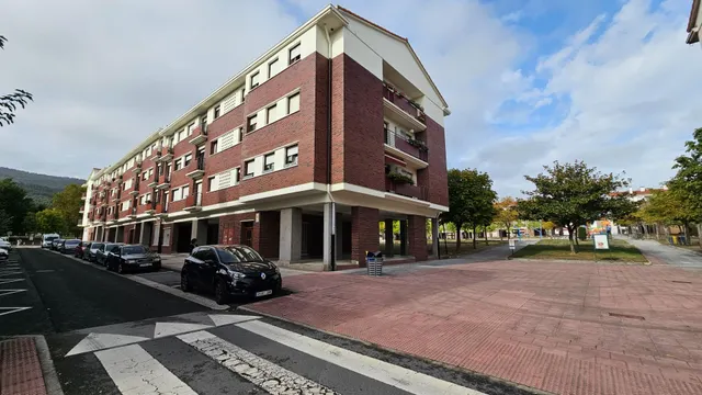 Luz y comodidad en Zamudio — 40