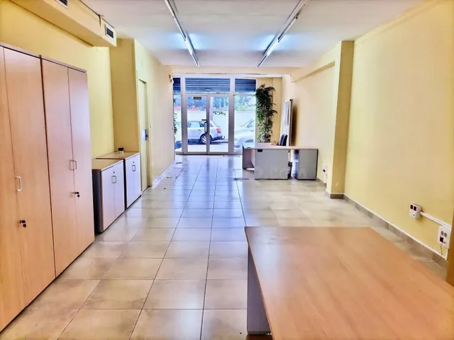 Local comercial en pleno centro de Sant Pere de Ribes - foto 5