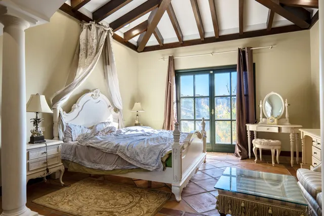Chalet 6 habitaciones 980m² en venta - Costa del Sol — 9