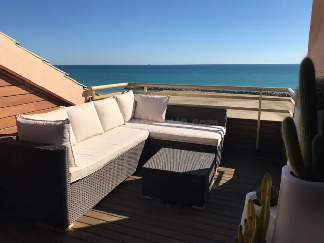 ATICO DUPLEX CON VISTAS AL MAR - foto 3