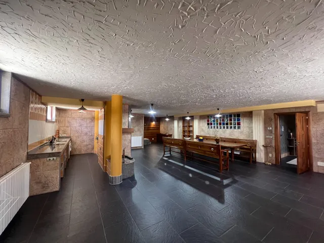 CHALET INDIVIDUAL CON PISCINA PRIVADA EN ERAS DE RENUEVA — 26