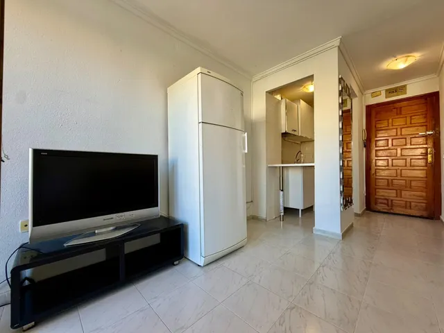 Estudio en Venta a Pasos de la Playa del Cura, Torrevieja — 16