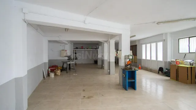 Local Comercial en Esquina, ¡Todo Exterior y con Excelente U - foto 2