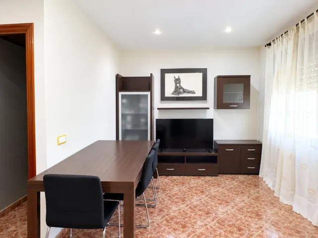 Piso en venta en Via Favència, Barcelona – Nou Barris — 3