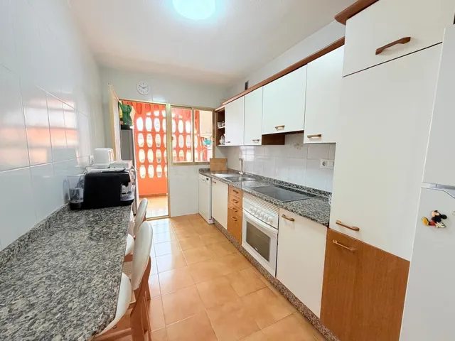 Precioso piso con vistas al mediterráneo en Edificio Zambra — 8