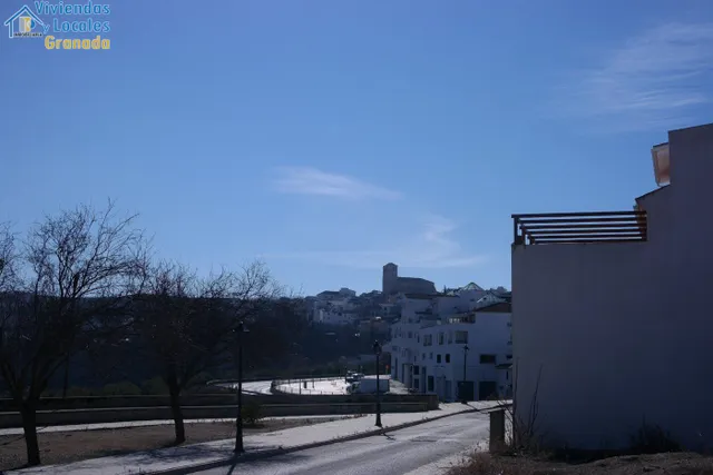 Inmejorable terreno con 2 frentes para la casa de tus sueños. — 3